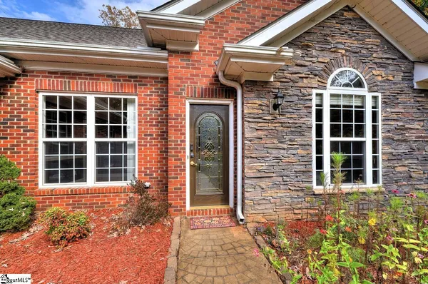 $459,900 | 229 East Thistle Lane, Greenville, SC 29615