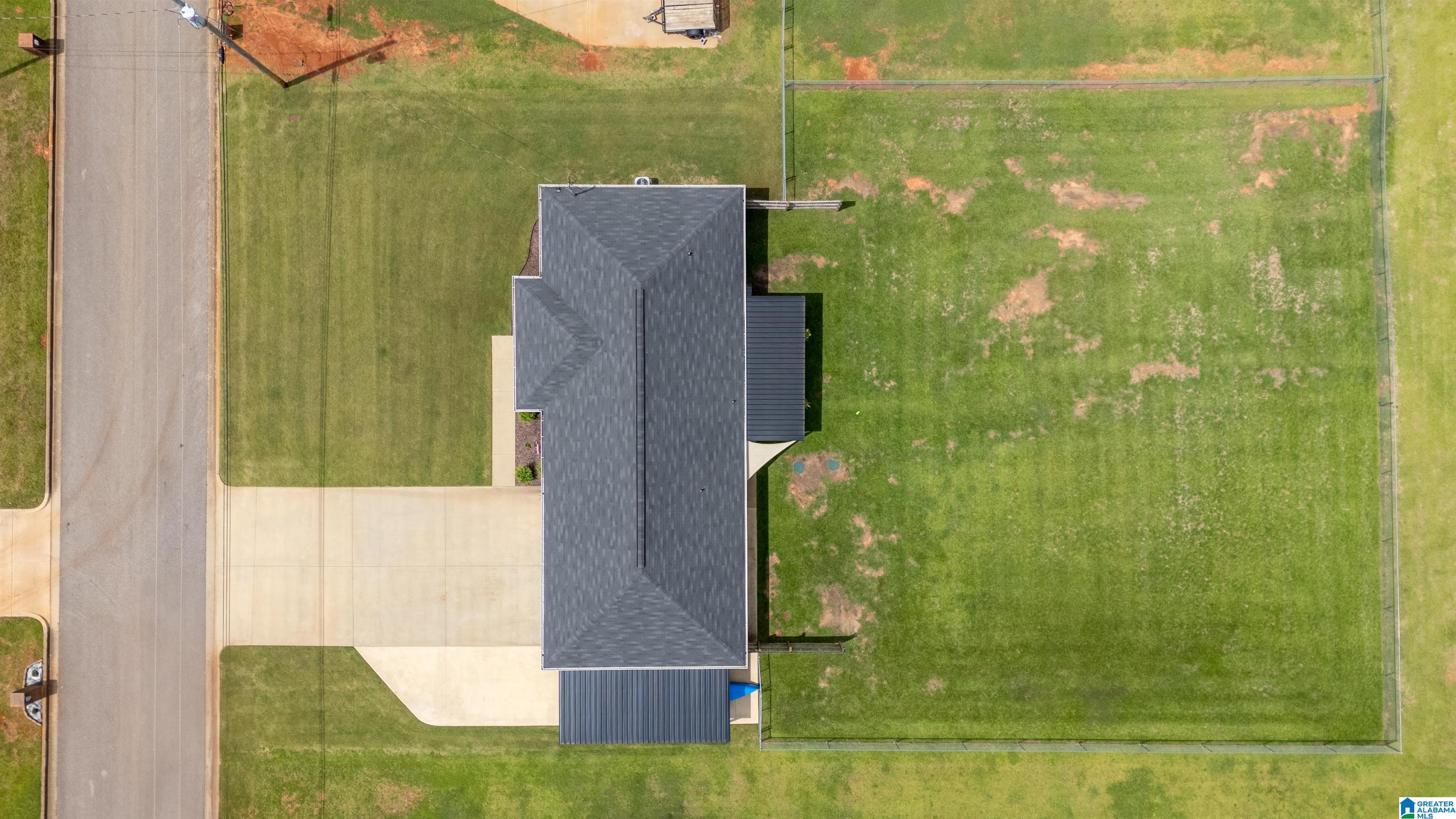 444 Bailey Road Weaver, AL 36277 - Photo 2 of 27 Gallery Image 2