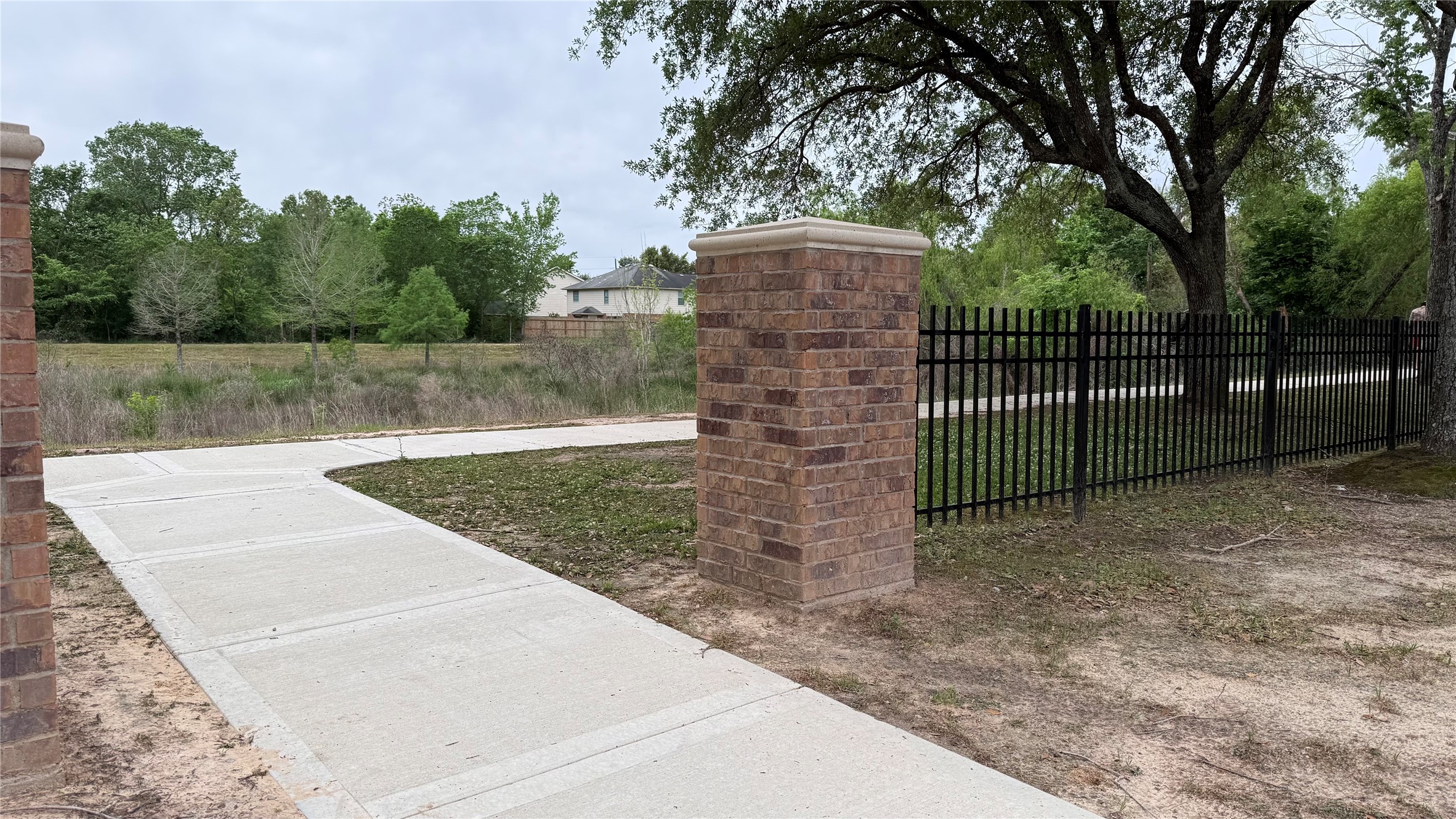 6714 Cleft Stone Drive Houston, TX 77084 - Photo 48 of 49 a view of a backyard