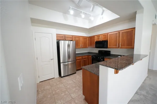 $1,595 | 8985 South Durango Drive, Unit 1039, Las Vegas, NV 89113