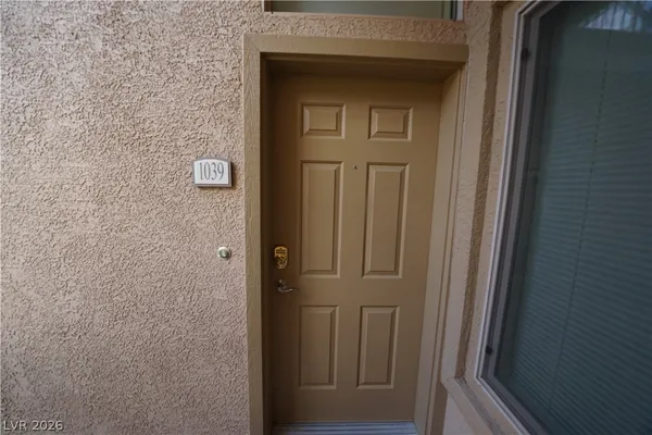 $1,595 | 8985 South Durango Drive, Unit 1039, Las Vegas, NV 89113