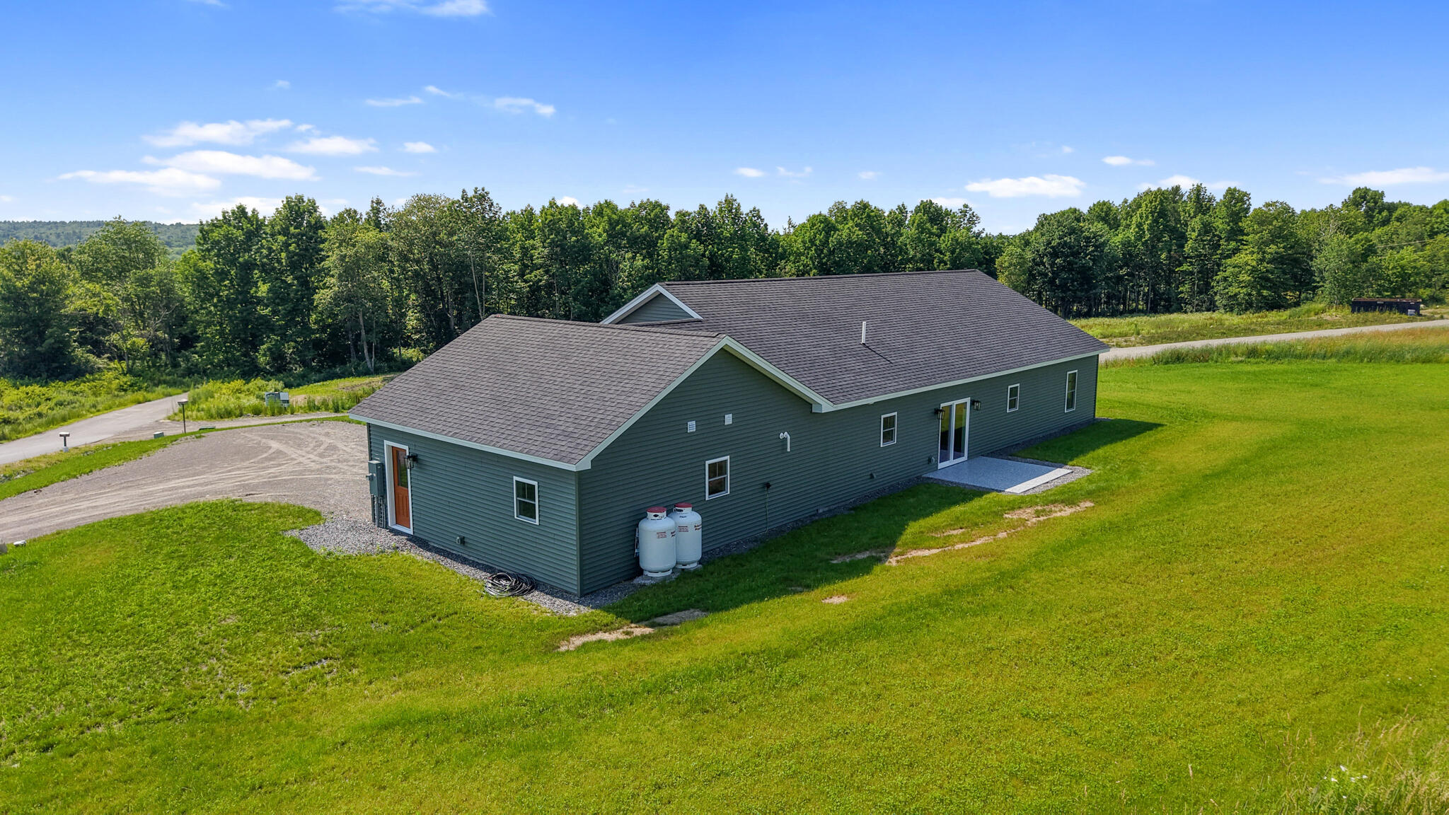 21 Mia Ridge Sidney, ME 04330 - Photo 6 of 41 dji_fly_20260629_152722_0752_17827611374
