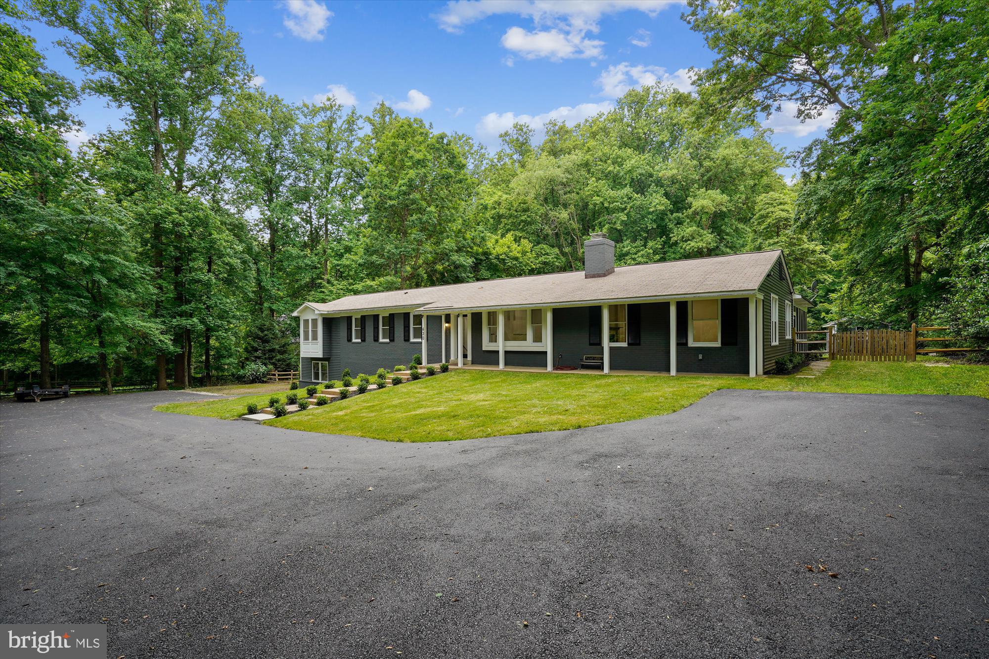 630 Springvale Road Great Falls, VA 22066 - Photo 3 of 70