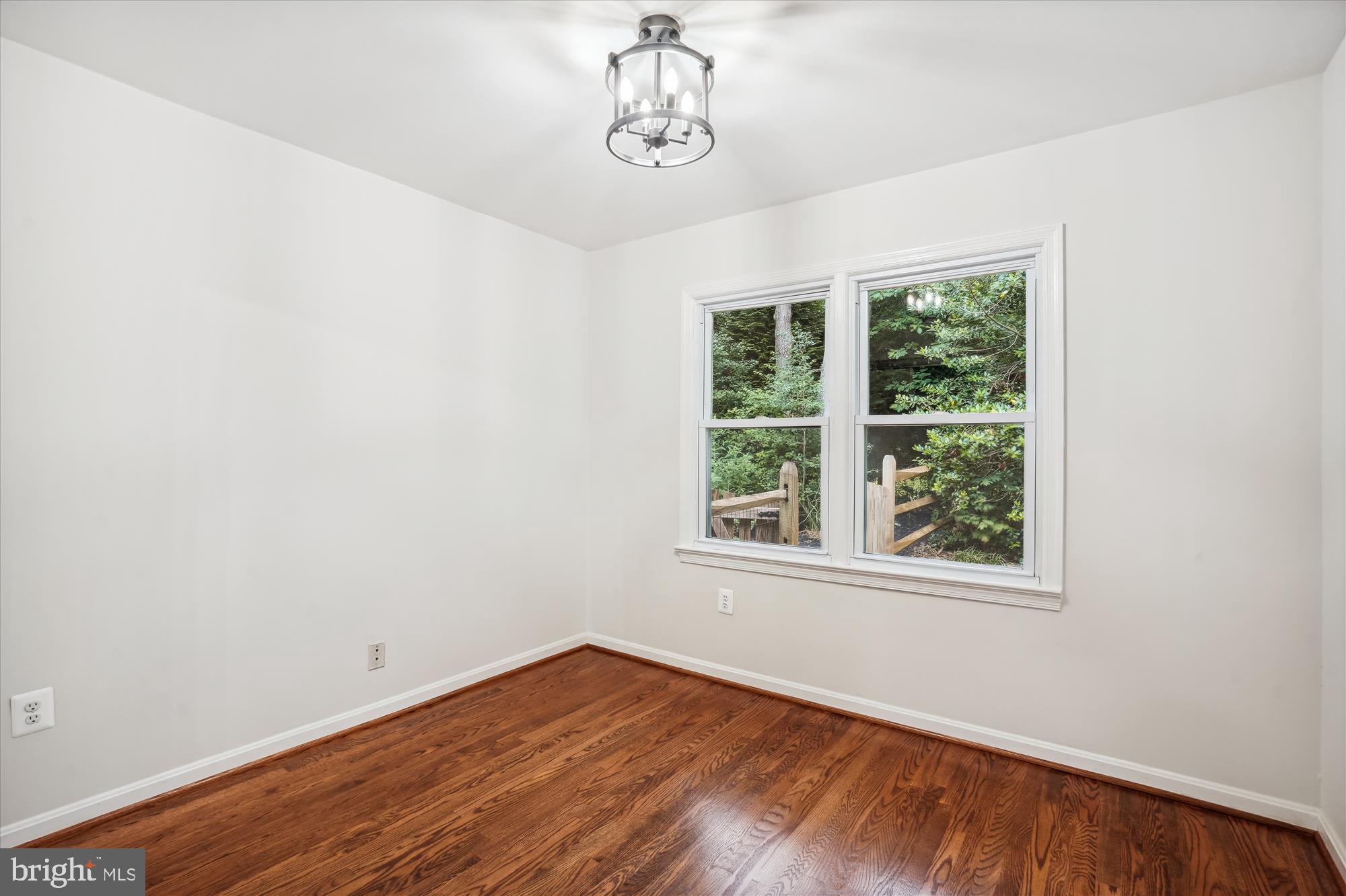 630 Springvale Road Great Falls, VA 22066 - Photo 34 of 70 Dining Room