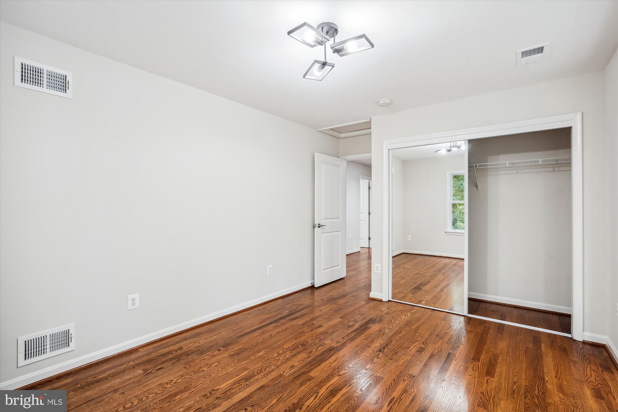 630 Springvale Road Great Falls, VA 22066 - Photo 44 of 70 Bedroom