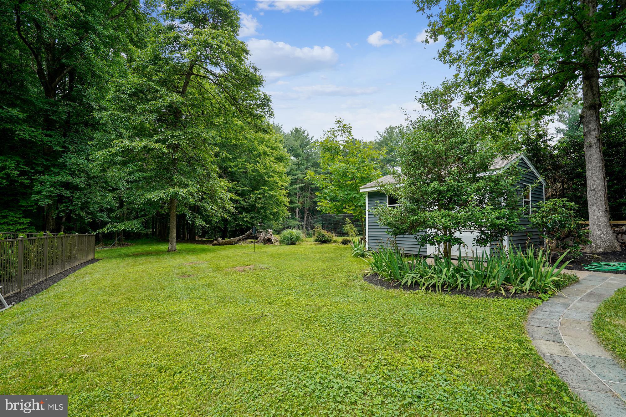 630 Springvale Road Great Falls, VA 22066 - Photo 6 of 70