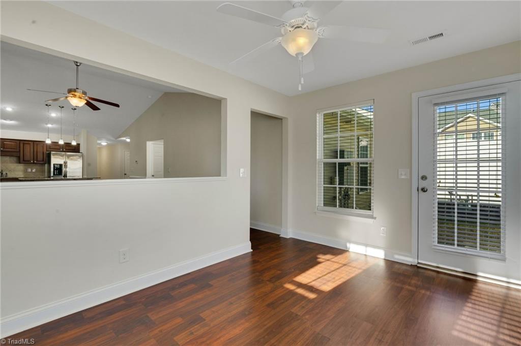693 Ansley Way High Point, NC 27265 - Photo 30 of 36 Sunroom