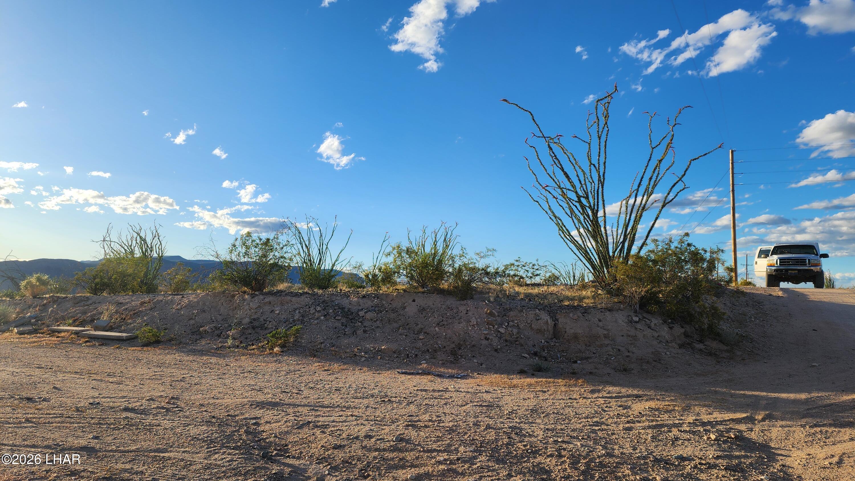 14279 Anegam Road Yucca, AZ 86438 - Photo 26 of 38