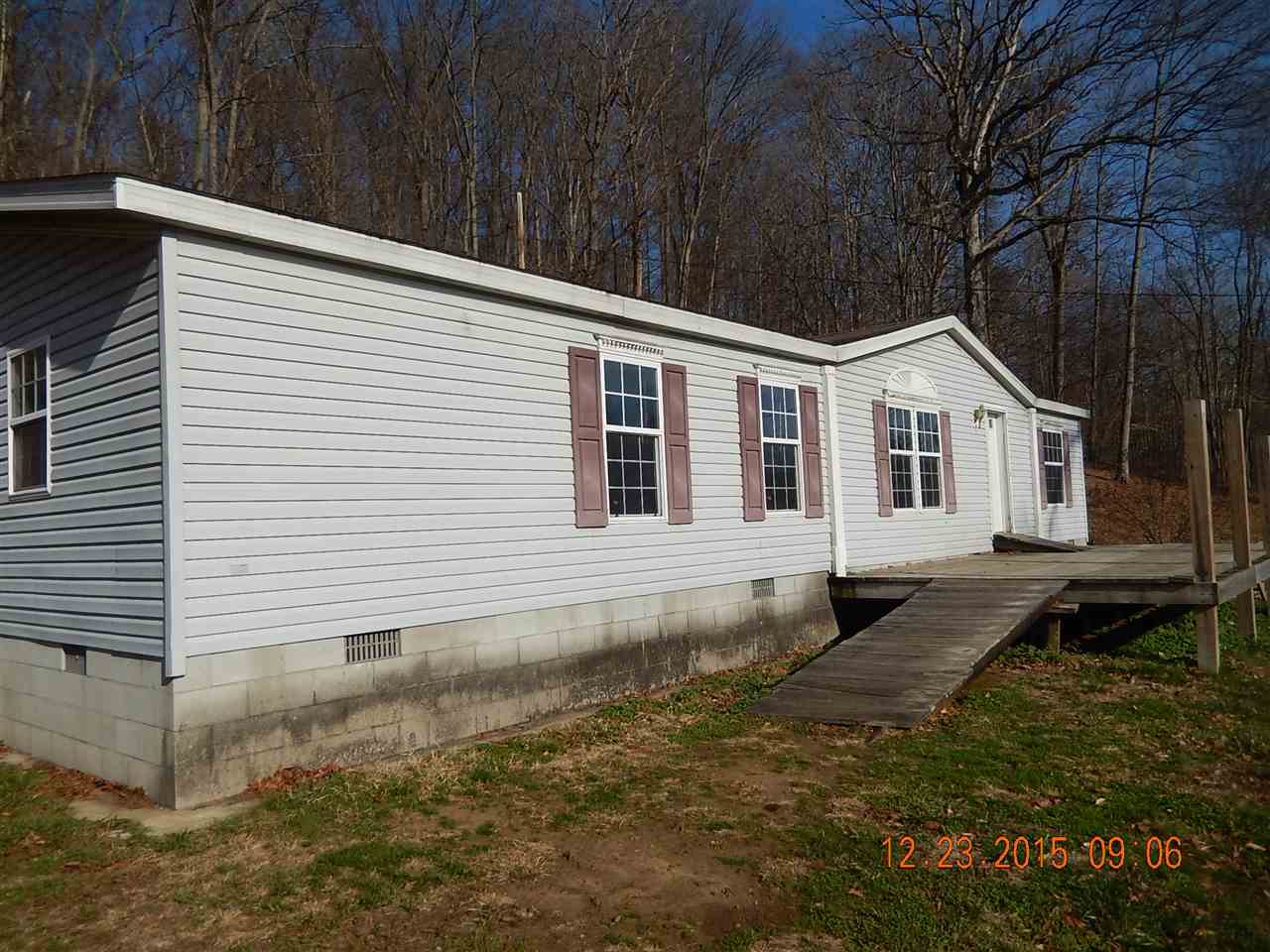 9017 Cale Road Shoals, IN 47581 - Photo 3 of 29