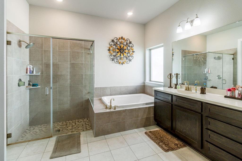 2711 Trinity Ridge Street Mansfield, TX 76063 - Photo 20 of 35