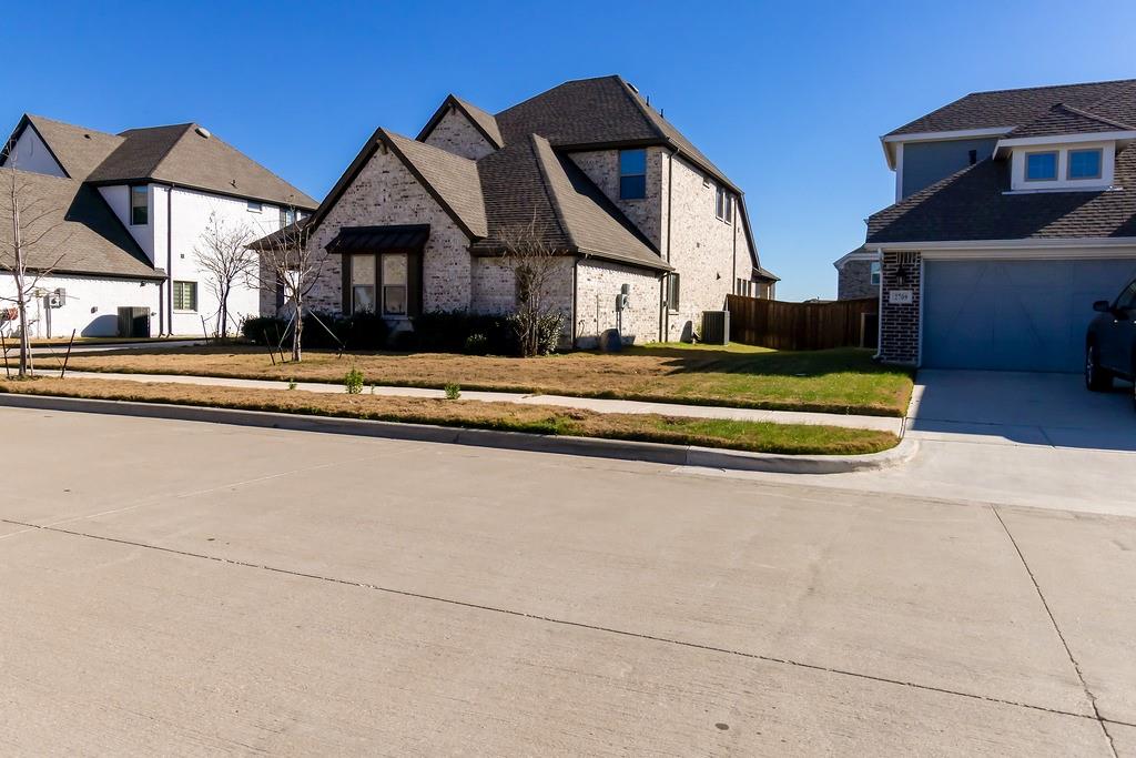 2711 Trinity Ridge Street Mansfield, TX 76063 - Photo 34 of 35