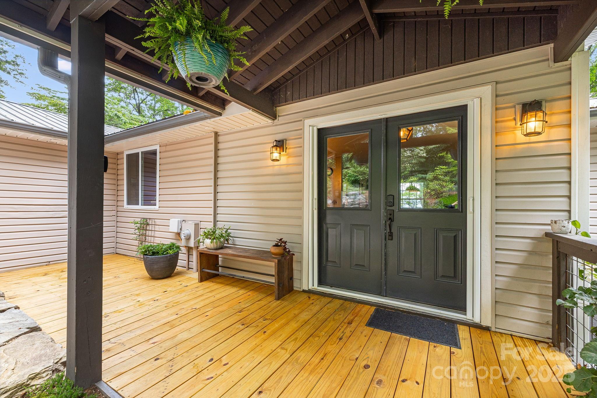 90 Reed Road Asheville, NC 28805 - Photo 3 of 48 Gallery Image 3