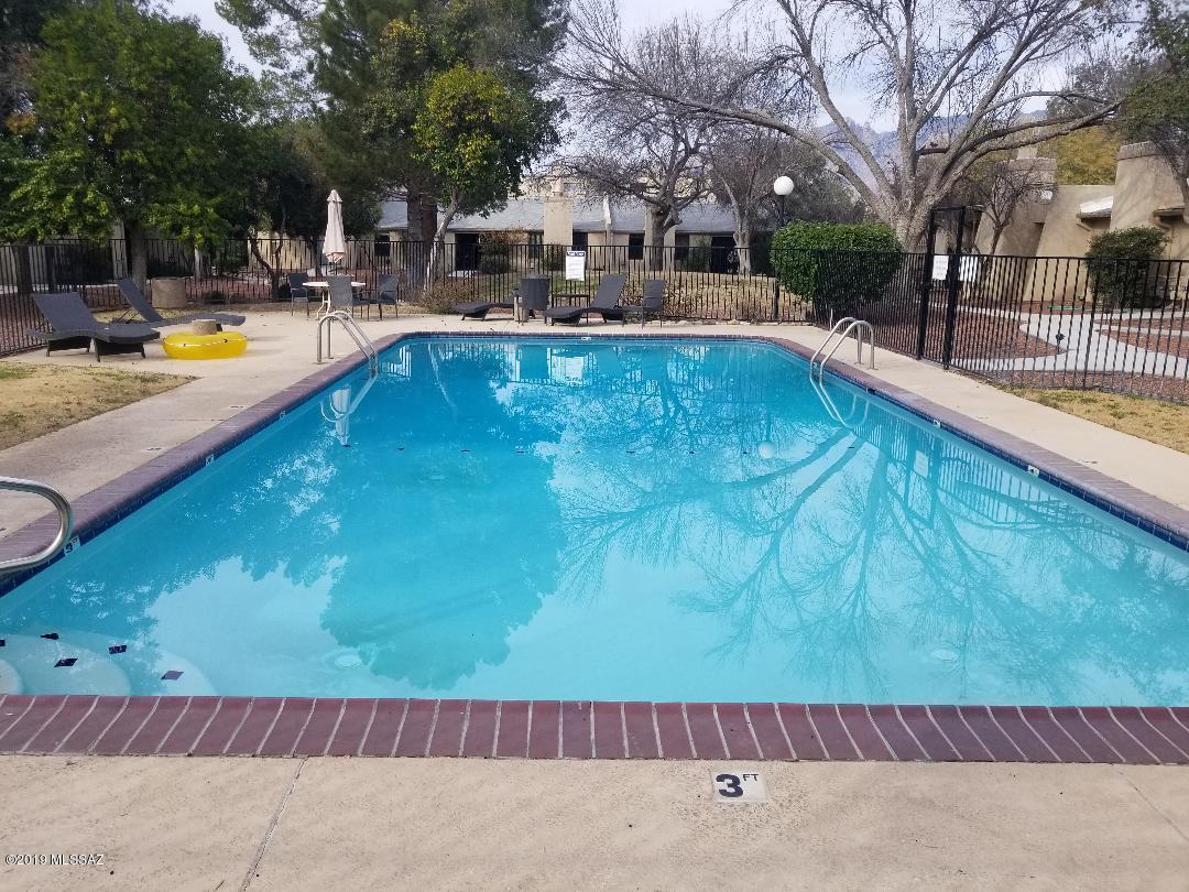 3750 North Country Club Road, Unit 27 Tucson, AZ 85716 - Photo 1 of 11
