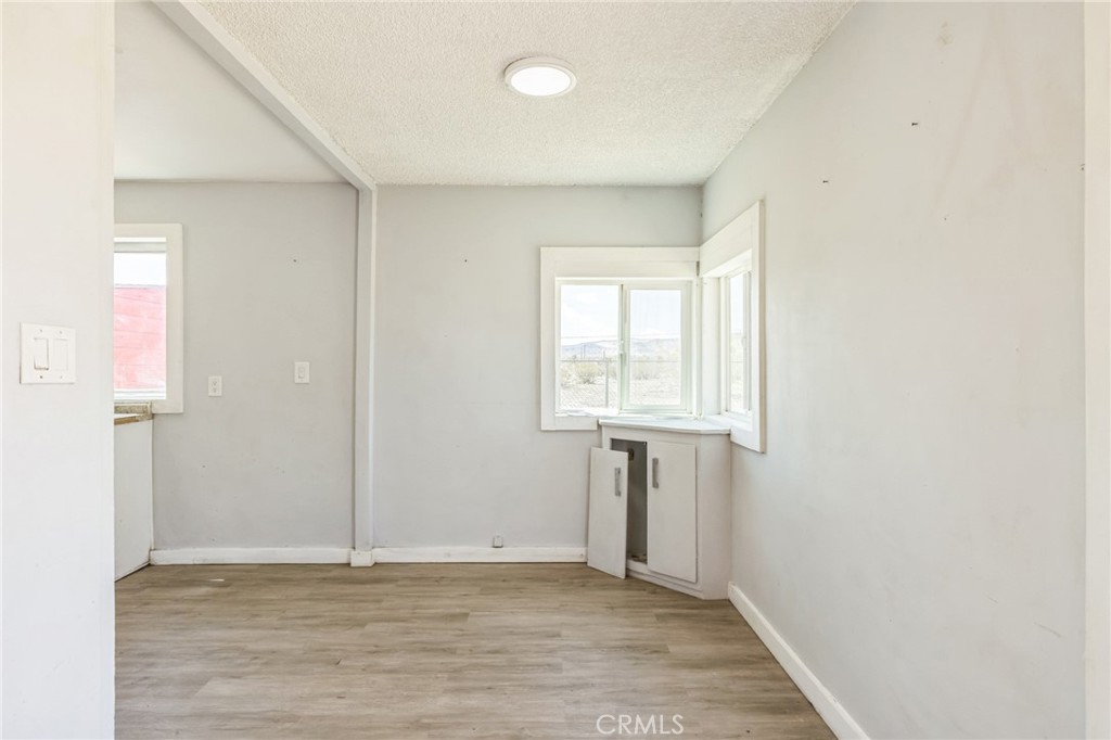 1561 Old Woman Springs Road Yucca Valley, CA 92284 - Photo 16 of 30