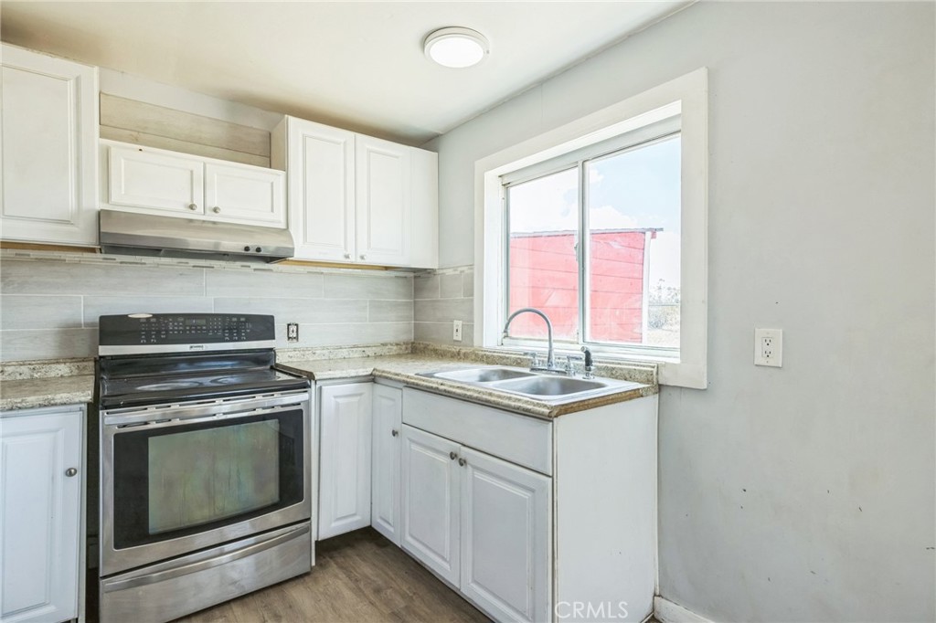 1561 Old Woman Springs Road Yucca Valley, CA 92284 - Photo 22 of 30