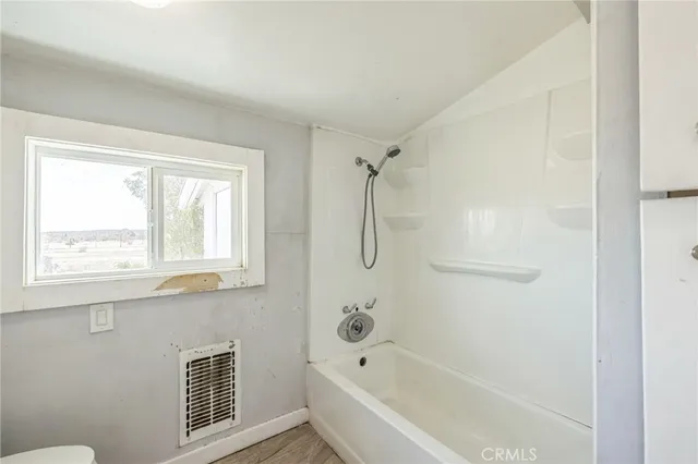 $199,900 | 1561 Old Woman Springs Road, Yucca Valley, CA 92284