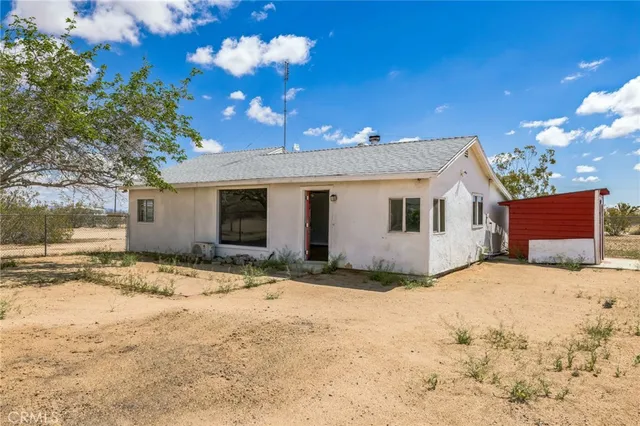 $199,900 | 1561 Old Woman Springs Road, Yucca Valley, CA 92284