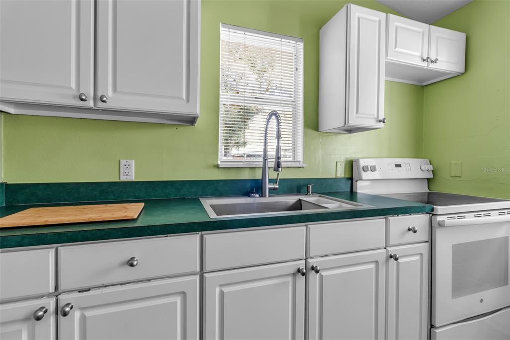 1817 6th Street Sarasota, FL 34236 - Photo 53 of 63