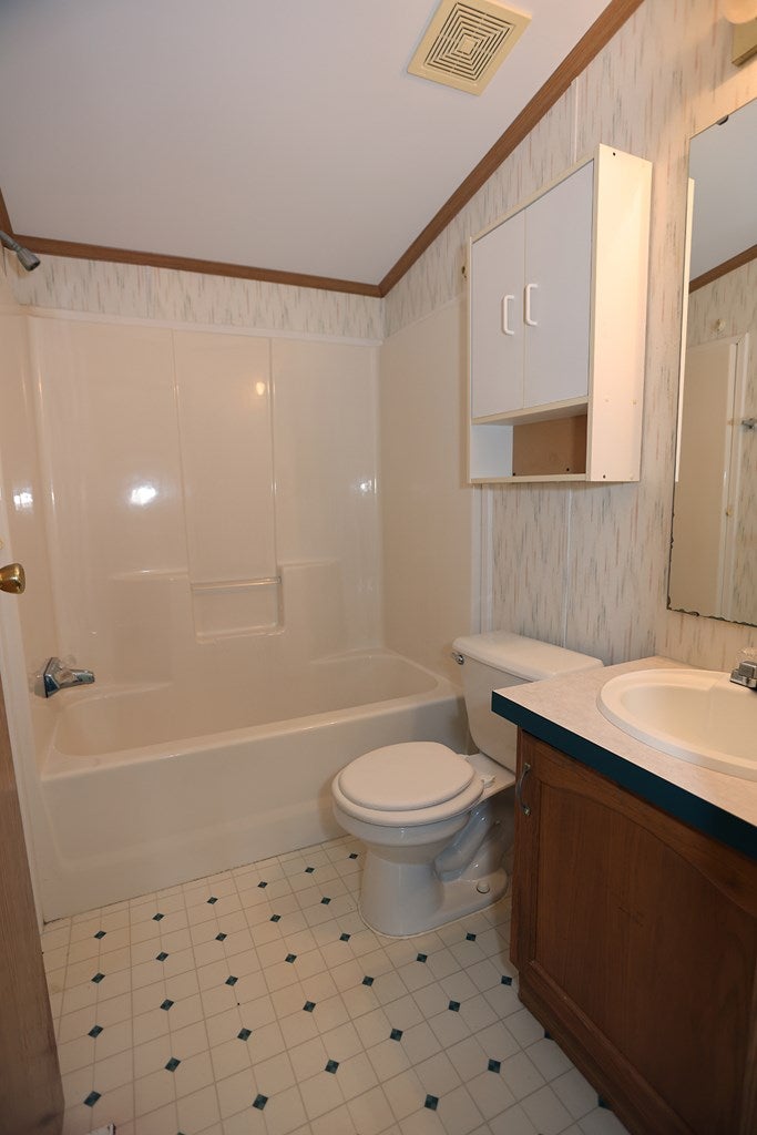 8970 Standing Stone Road Huntingdon, PA 16652 - Photo 18 of 28 Gallery Image 18