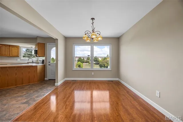 $379,000 | 1410 Ticonderoga Drive, St. Peters, MO 63376