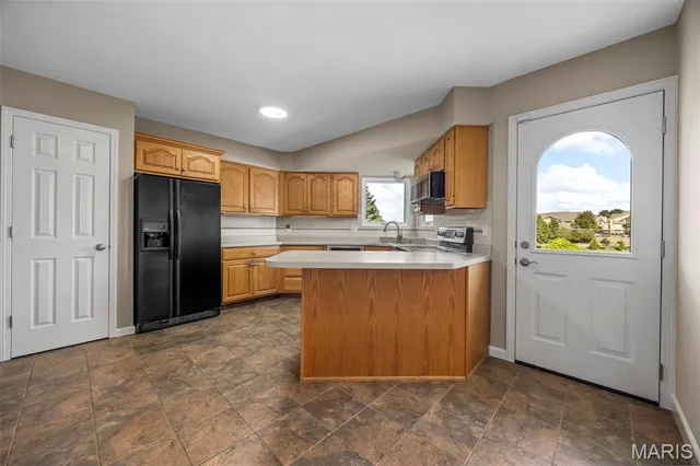 $379,000 | 1410 Ticonderoga Drive, St. Peters, MO 63376