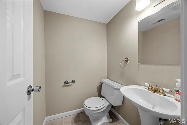 $379,000 | 1410 Ticonderoga Drive, St. Peters, MO 63376