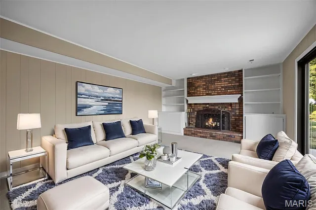 $379,000 | 1410 Ticonderoga Drive, St. Peters, MO 63376