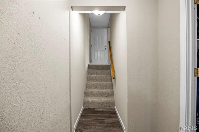 $379,000 | 1410 Ticonderoga Drive, St. Peters, MO 63376