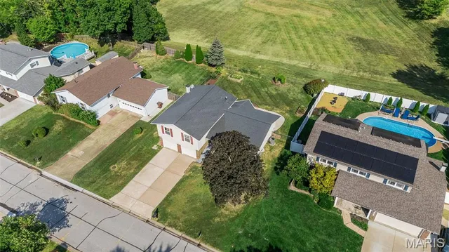 $379,000 | 1410 Ticonderoga Drive, St. Peters, MO 63376