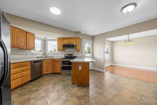 $379,000 | 1410 Ticonderoga Drive, St. Peters, MO 63376