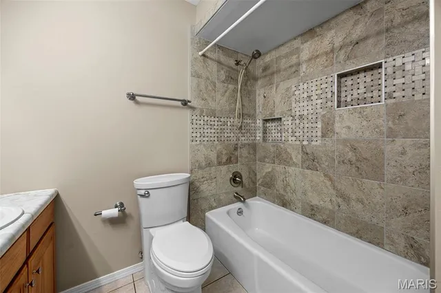 $379,000 | 1410 Ticonderoga Drive, St. Peters, MO 63376