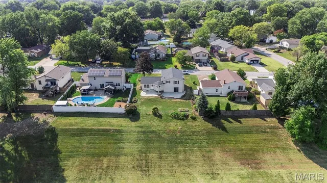 $379,000 | 1410 Ticonderoga Drive, St. Peters, MO 63376