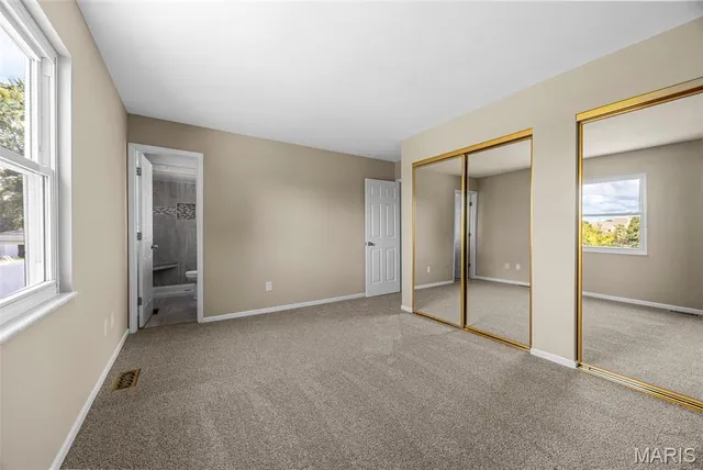 $379,000 | 1410 Ticonderoga Drive, St. Peters, MO 63376