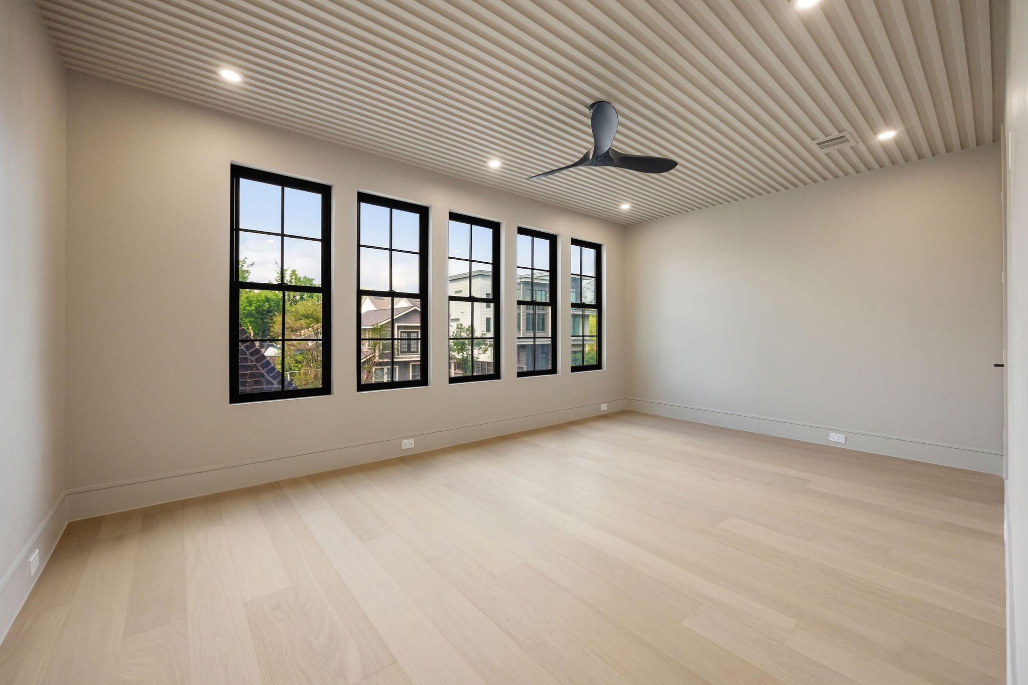 616 Ridge Street Houston, TX 77009 - Photo 35 of 50