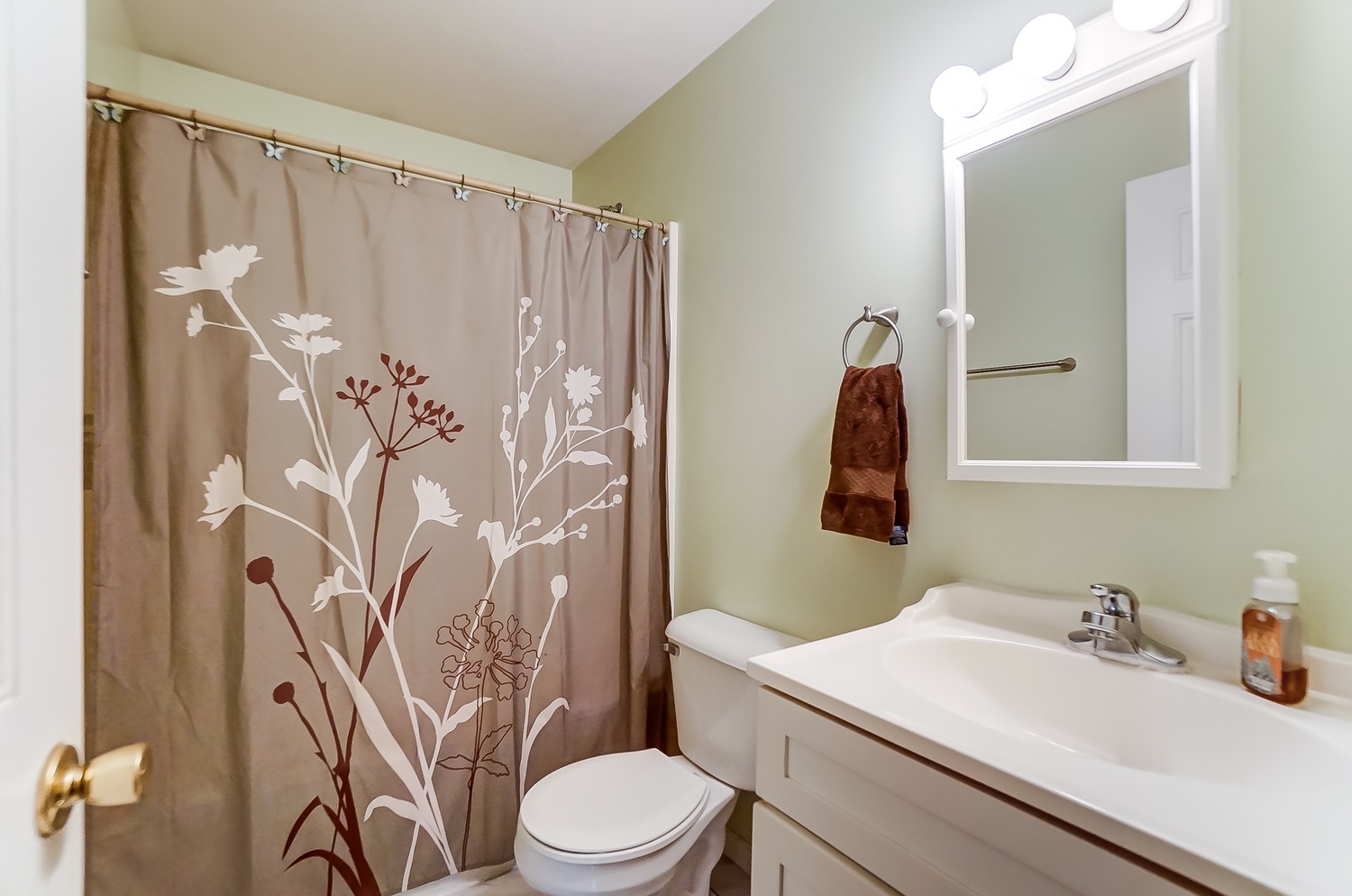 3345 South Packerton Road Warsaw, IN 46580 - Photo 14 of 34 Gallery Image 14