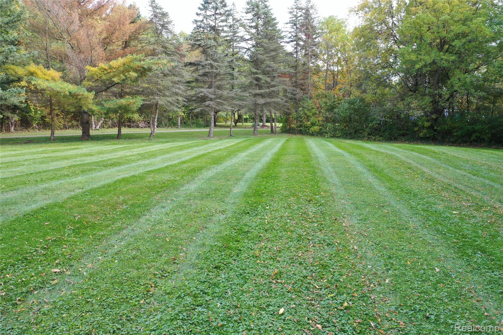 11168 Green Road Goodrich, MI 48438 - Photo 24 of 25 org_15b67f9fb7825b3c_1601843110000.jpg