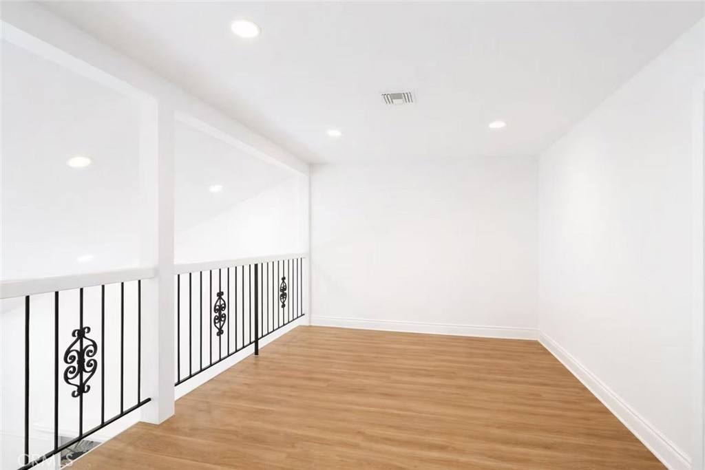 4 Tory Irvine, CA 92620 - Photo 11 of 14