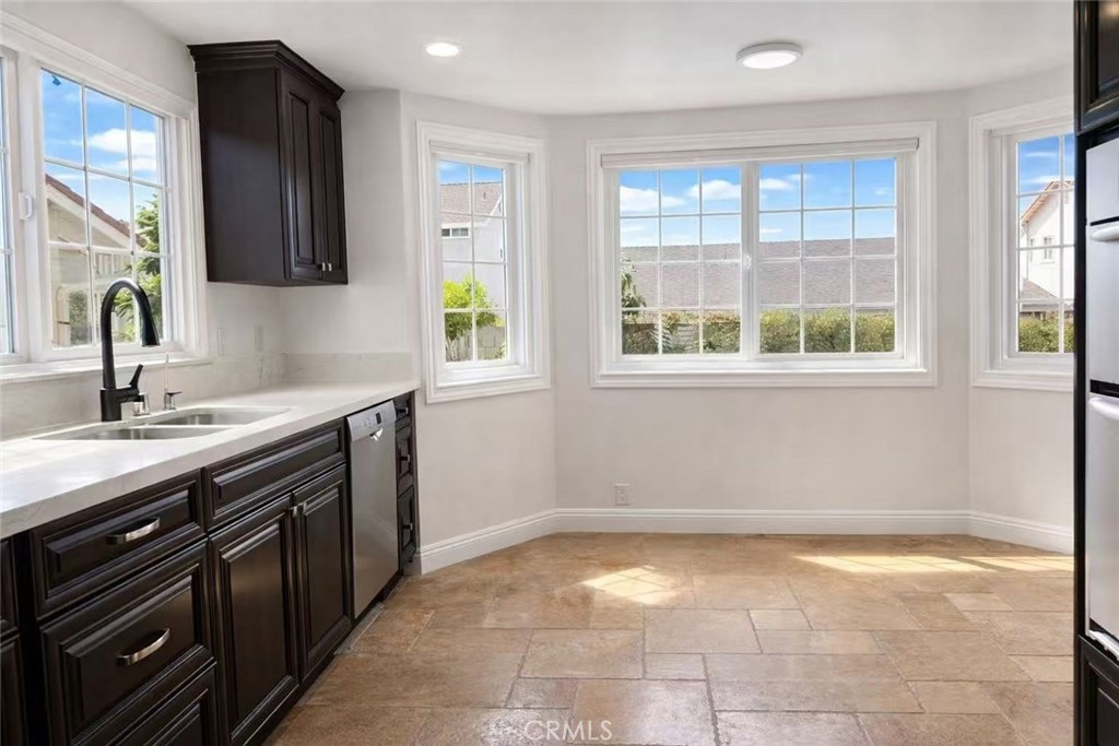 4 Tory Irvine, CA 92620 - Photo 5 of 14