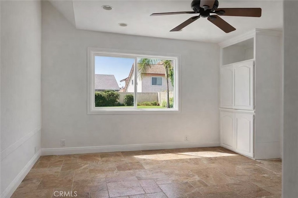 4 Tory Irvine, CA 92620 - Photo 6 of 14