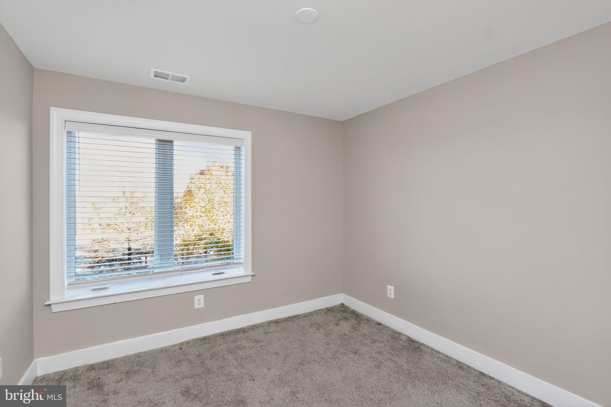 1322 Rail Woodbridge, VA 22191 - Photo 15 of 30 an empty room with windows