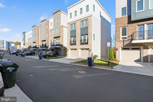 a car parked in front of a building