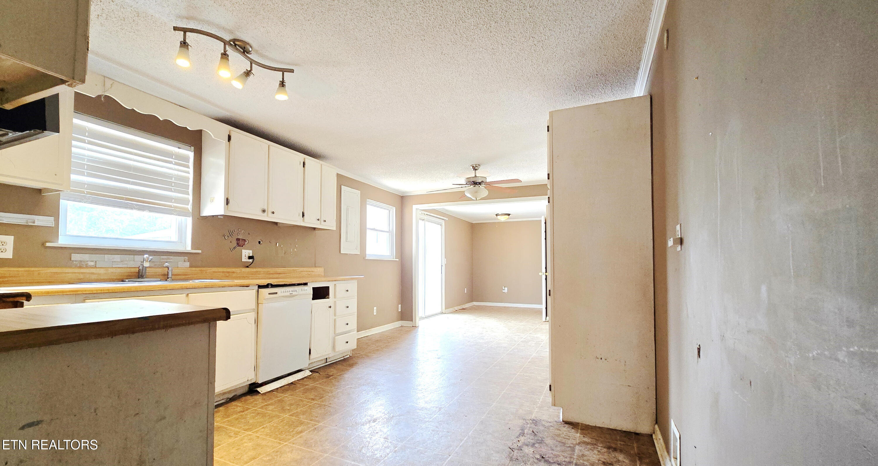 1035 Lakeside Road Madisonville, TN 37354 - Photo 32 of 46 20250905_130752