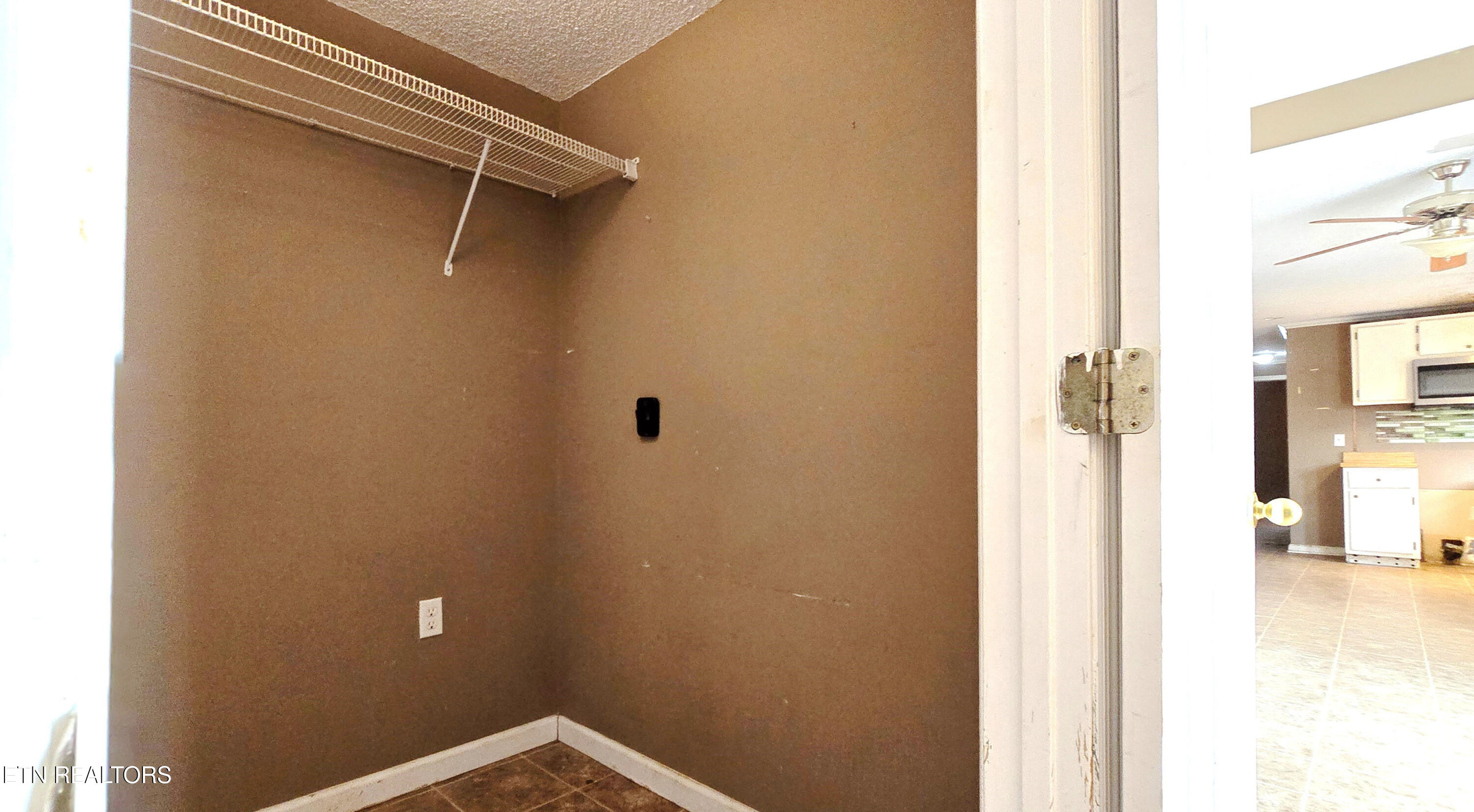 1035 Lakeside Road Madisonville, TN 37354 - Photo 39 of 46 20250905_130827