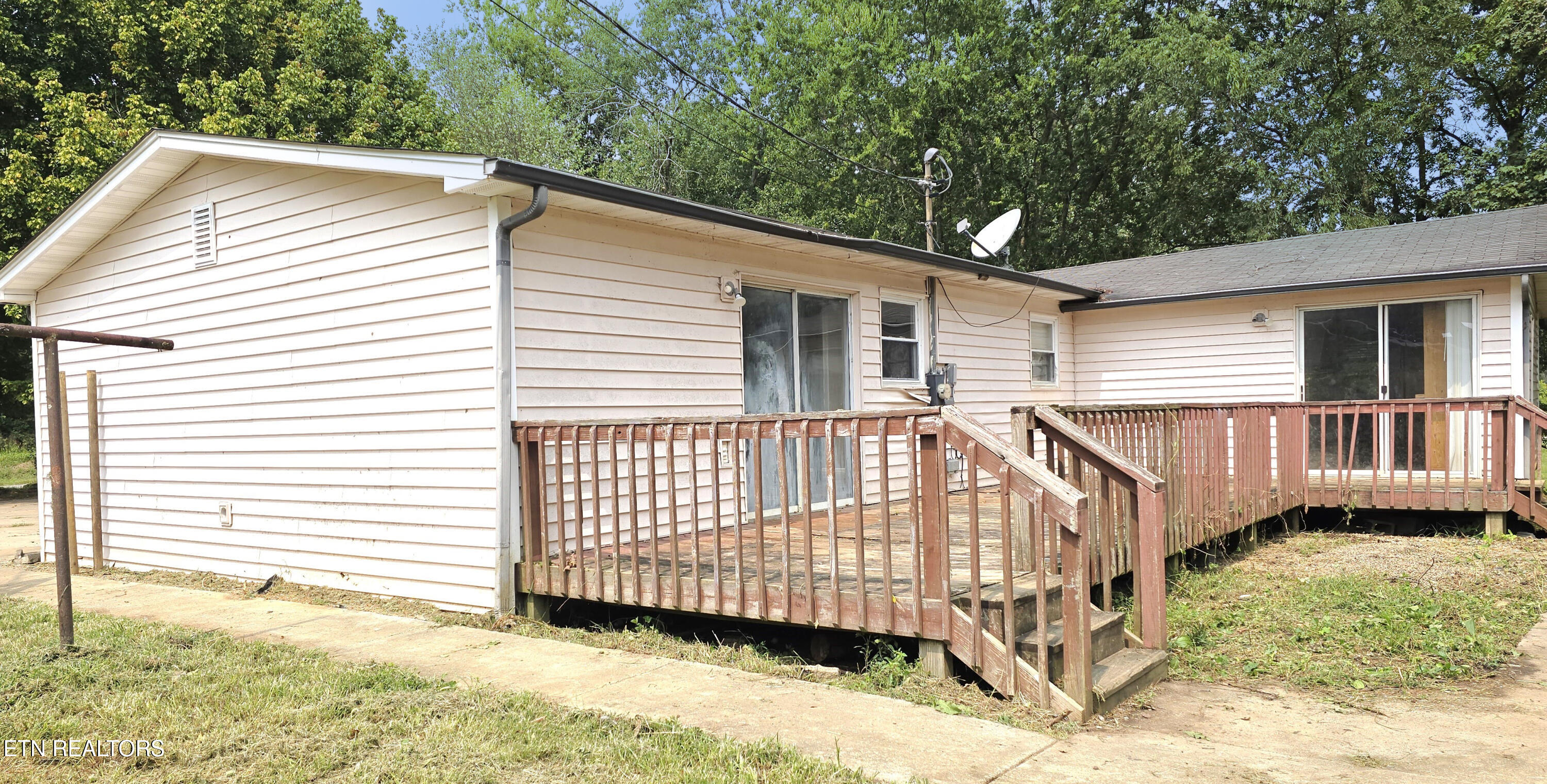 1035 Lakeside Road Madisonville, TN 37354 - Photo 4 of 46 20250905_125842