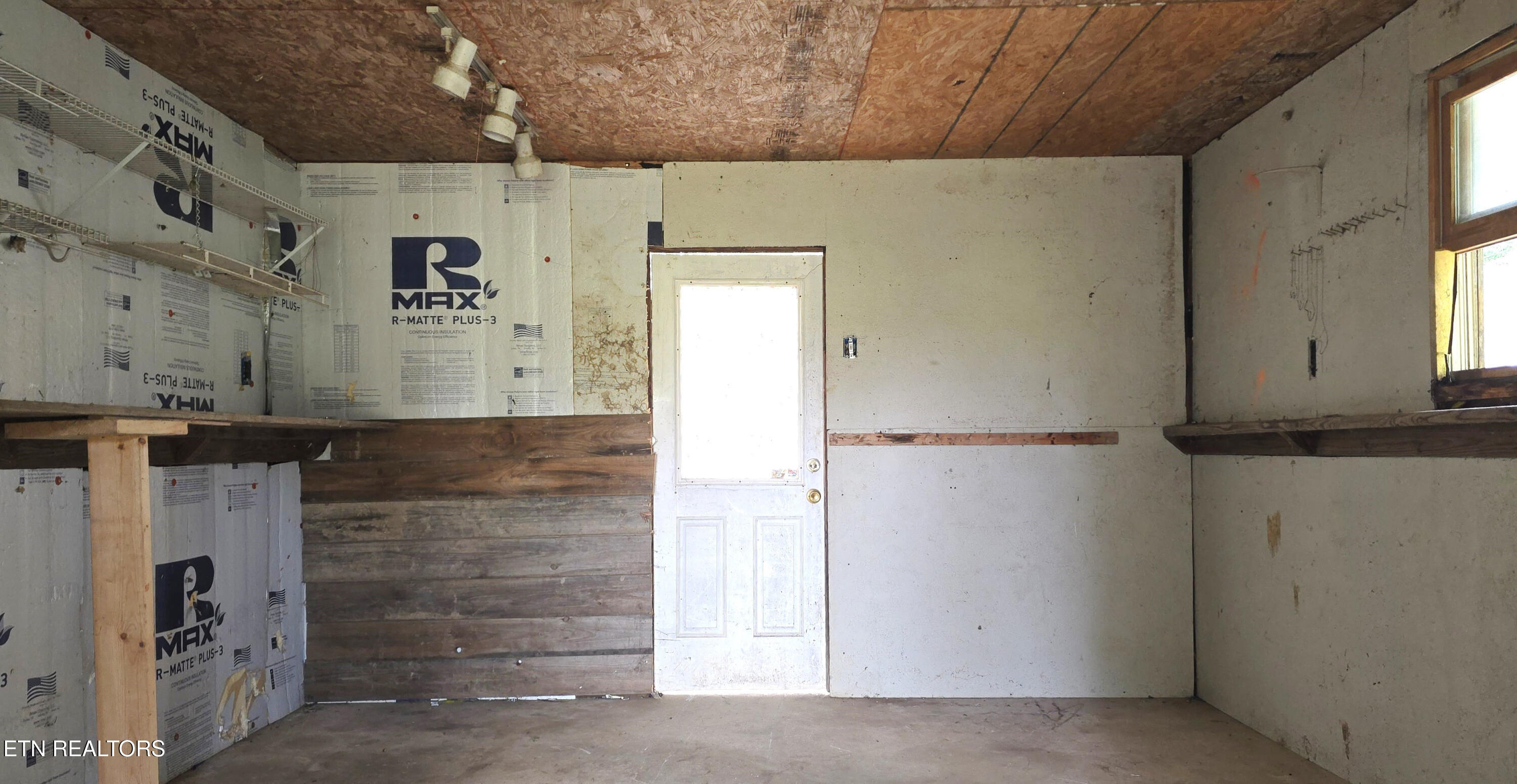 1035 Lakeside Road Madisonville, TN 37354 - Photo 10 of 46 20250905_125917