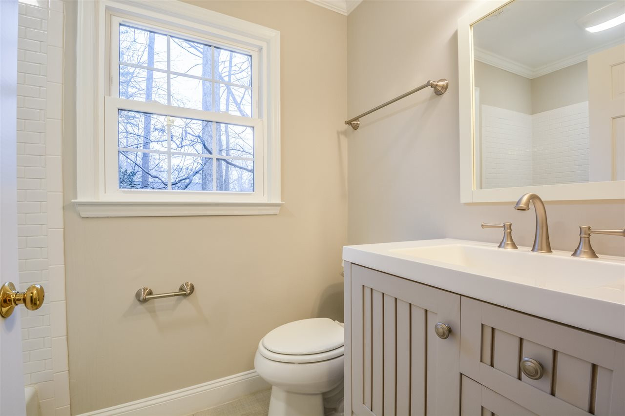 4605 Gunston Place Raleigh, NC 27612 - Photo 18 of 21 Photo 18
