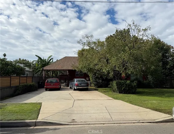 $1,000,000 | 7229 De Celis Place, Van Nuys, CA 91406