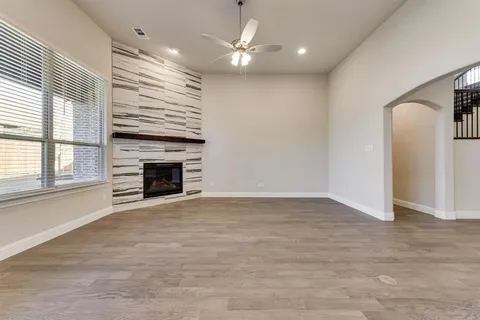$4,000 | 4044 Crowe Lane, McKinney, TX 75071