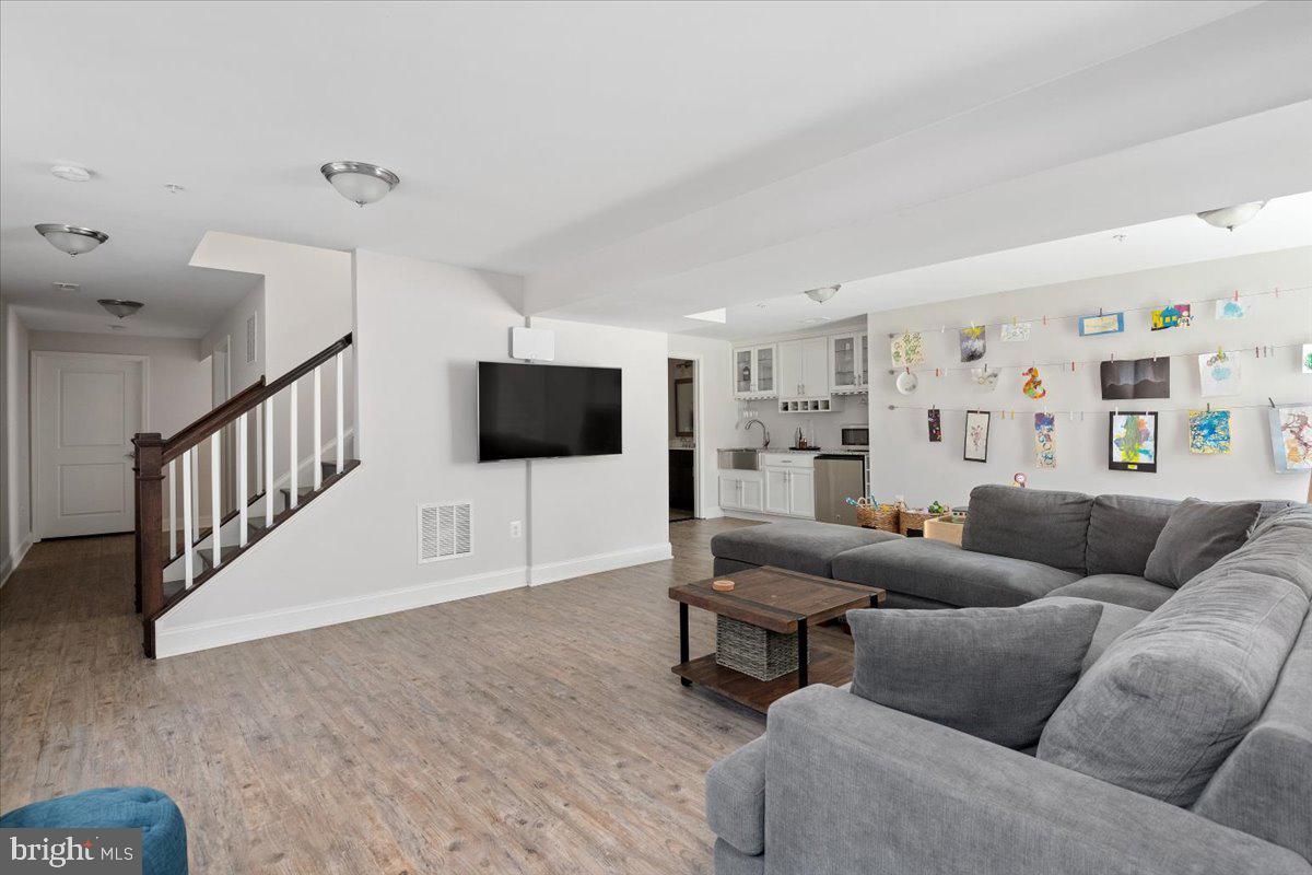 1603 Grace Church Road Silver Spring, MD 20910 - Photo 49 of 77