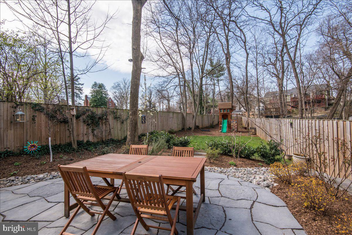 1603 Grace Church Road Silver Spring, MD 20910 - Photo 63 of 77